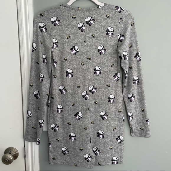 American Eagle “Vampire Snoopy Woodstock” Peanuts Print Henley Lounge Romper M - Picture 10 of 15